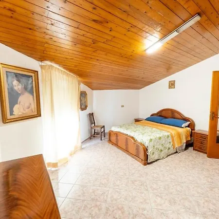 Mari E Sciuri * Mandra Capreria