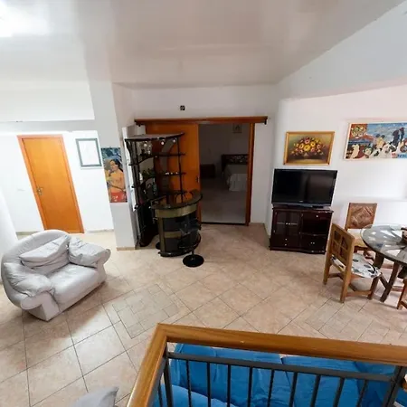 Mari E Sciuri Villa Mandra Capreria